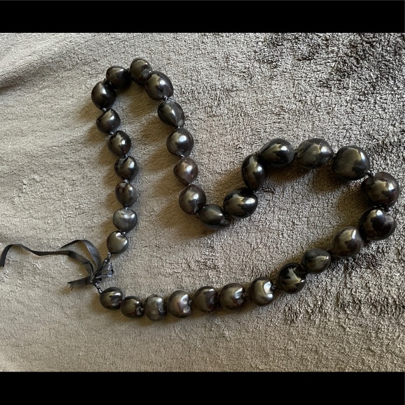 3 or 1, or 2 (let me know) Kuikui Hawaiian nut leis🌺 - Picture 8 of 10